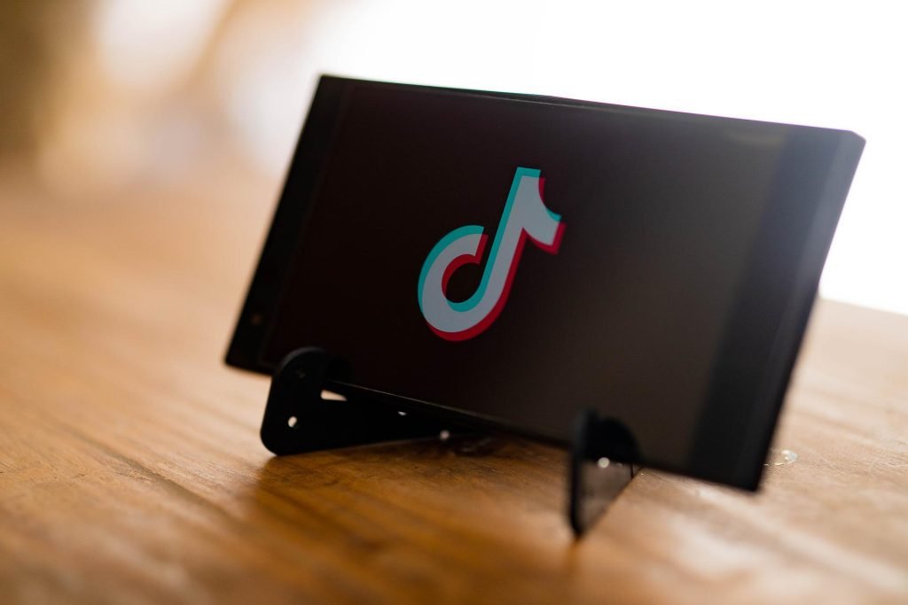 Easy way to download TikTok videos online