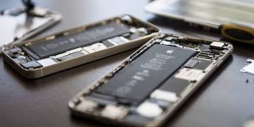 Cell phone repair store Toledo